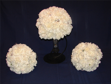 Pamela's bridal and bridesmaid bouquets
